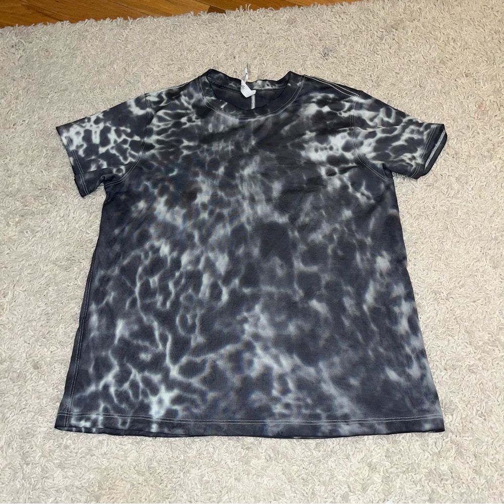 lululemon tie dye all yours t shirt size 4